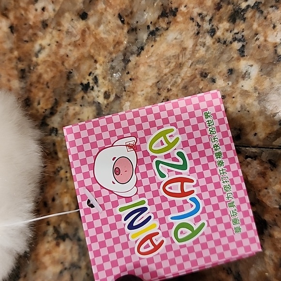 Aini Plaza Large Plush Seal - 23" Long - Picture 6 of 6